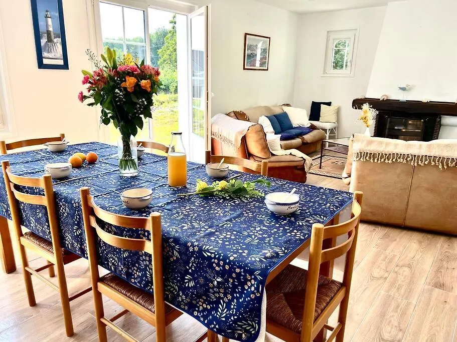 Holiday home La Villa June Et Leon, Un Havre De Paix, 2-8 Pers Quimperle