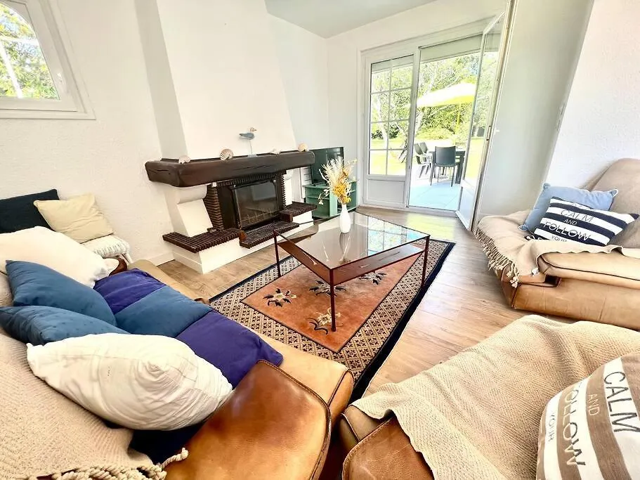 La Villa June Et Leon, Un Havre De Paix, 2-8 Pers Quimperle Holiday home